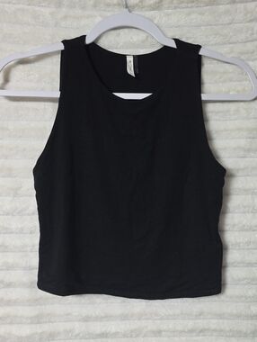 0270 BE COOL Black Cropped Muscle Tank